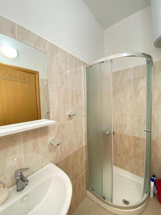 Apartment Albania โอริคูม ภายนอก รูปภาพ