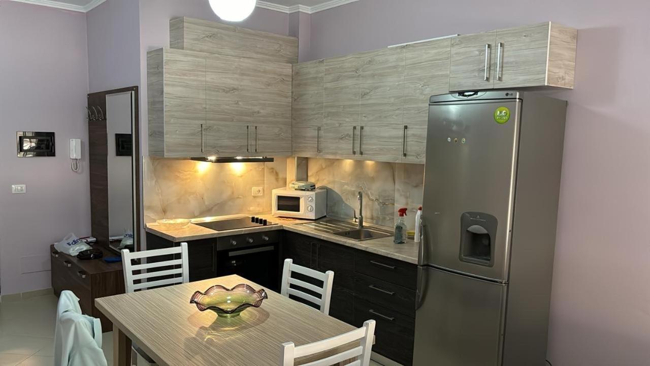 Apartment Albania โอริคูม ภายนอก รูปภาพ
